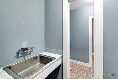 110 Marx Street, Ganado, TX 77962 - Photo 17