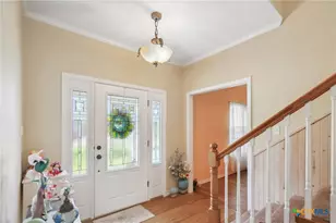 344 W High St, Goliad, TX 77963 - Photo 3