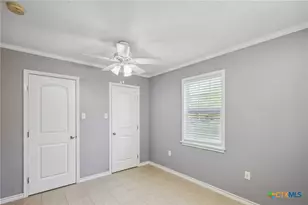 344 W High St, Goliad, TX 77963 - Photo 17