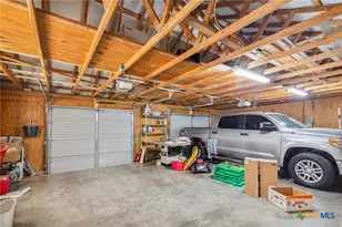 344 W High St, Goliad, TX 77963 - Photo 37