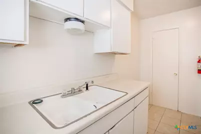 1239 N Lbj Drive #E, San Marcos, TX 78666 - Photo 9