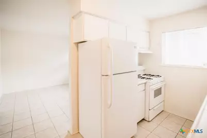 1239 N Lbj Drive #E, San Marcos, TX 78666 - Photo 7