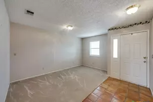 620 Lake Island Dr, Canyon Lake, TX 78133 - Photo 5