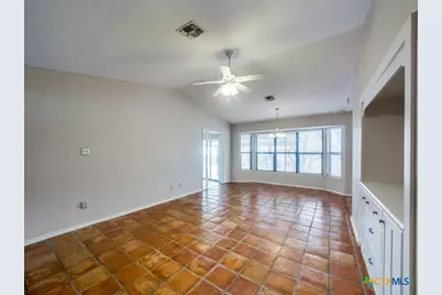 620 Lake Island Drive, Canyon Lake, TX 78133 - Photo 9