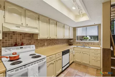 821 Old Ranch Road 12, San Marcos, TX 78666 - Photo 5