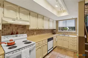 821 Old Ranch Rd 12, San Marcos, TX 78666 - Photo 5