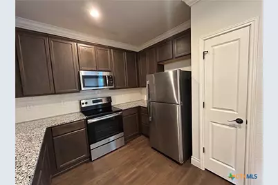 318 Untermaier Street, New Braunfels, TX 78130 - Photo 15