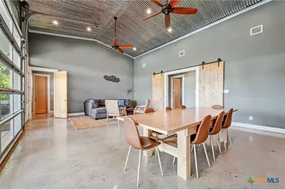 464 County Road 471, Gonzales, TX 78629 - Photo 17