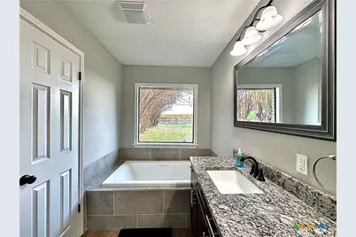 203 Chimney Rock Drive, Victoria, TX 77904 - Photo 31