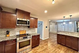 203 Chimney Rock Dr, Victoria, TX 77904 - Photo 13