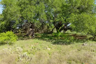 570 Pr 42103, Evant, TX 76525 - Photo 33