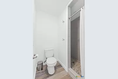 570 Pr 42103, Evant, TX 76525 - Photo 19