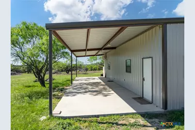 570 Pr 42103, Evant, TX 76525 - Photo 9