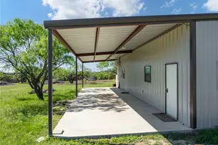 570 Pr 42103, Evant, TX 76525 - Photo 9