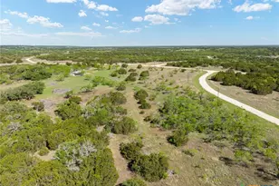 570 Pr 42103, Evant, TX 76525 - Photo 31