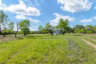 570 Pr 42103, Evant, TX 76525 - Photo 35