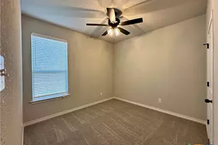 2598 Settlers Oak Dr, Belton, TX 76513 - Photo 5