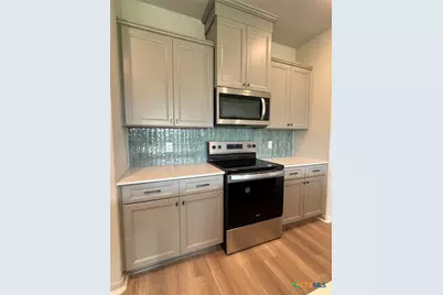 837 Swallow Drive, Palacios, TX 77465 - Photo 5