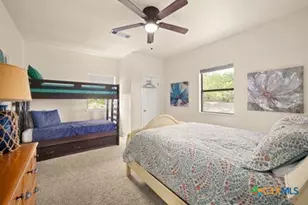 25420 Cove Dr, Spicewood, TX 78669 - Photo 3