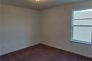 4001 Woodside Rd Dr, Seguin, TX 78155 - Photo 17