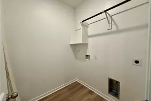 638 Stovall, Palacios, TX 77465 - Photo 17