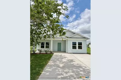 638 Stovall, Palacios, TX 77465 - Photo 1