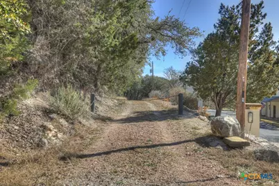 995 Five Oaks Circle, Canyon Lake, TX 78133 - Photo 23