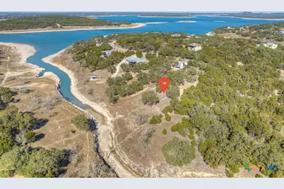995 Five Oaks Circle, Canyon Lake, TX 78133 - Photo 11