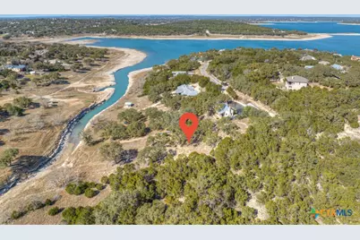 995 Five Oaks Circle, Canyon Lake, TX 78133 - Photo 15