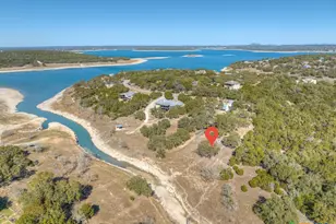 995 Five Oaks Cir, Canyon Lake, TX 78133 - Photo 1