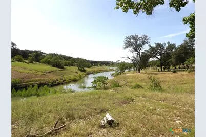 995 Five Oaks Circle, Canyon Lake, TX 78133 - Photo 3