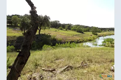 995 Five Oaks Circle, Canyon Lake, TX 78133 - Photo 7
