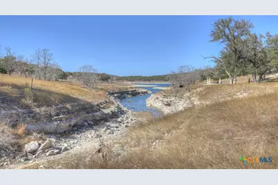 995 Five Oaks Circle, Canyon Lake, TX 78133 - Photo 3