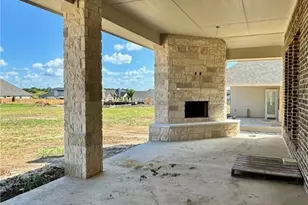 10806 Campsite Cv, Temple, TX 76502 - Photo 11