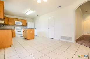 4902 Slate Ct, Killeen, TX 76542 - Photo 9