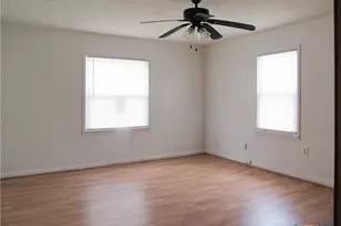 401 Veterans Ave, Copperas Cove, TX 76522 - Photo 3