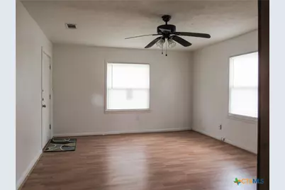 401 Veterans Avenue, Copperas Cove, TX 76522 - Photo 21