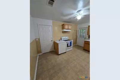 401 Veterans Avenue, Copperas Cove, TX 76522 - Photo 7