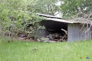 7887 Pettytown Rd, Red Rock, TX 78662 - Photo 21