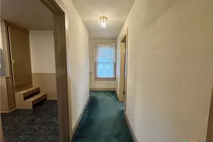 503 Dunn St, Yoakum, TX 77995 - Photo 13