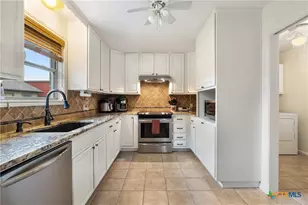 778 Co Rd 123, Edna, TX 77957 - Photo 15