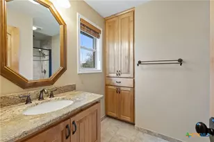 778 Co Rd 123, Edna, TX 77957 - Photo 23