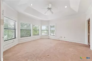 640 Woodlake Dr, Mcqueeney, TX 78123 - Photo 29