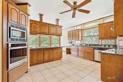 640 Woodlake Drive, Mcqueeney, TX 78123 - Photo 15