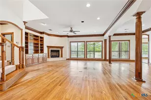 640 Woodlake Dr, Mcqueeney, TX 78123 - Photo 11