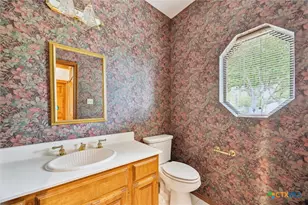 640 Woodlake Dr, Mcqueeney, TX 78123 - Photo 33