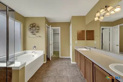 15619 Hastings Park, Schertz, TX 78154 - Photo 19