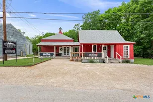 112 Royal St, Salado, TX 76571 - Photo 1