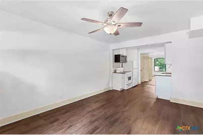 1017/1019 Haynes Street #7, San Marcos, TX 78666 - Photo 5