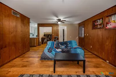 911 S Wells Street, Edna, TX 77957 - Photo 7